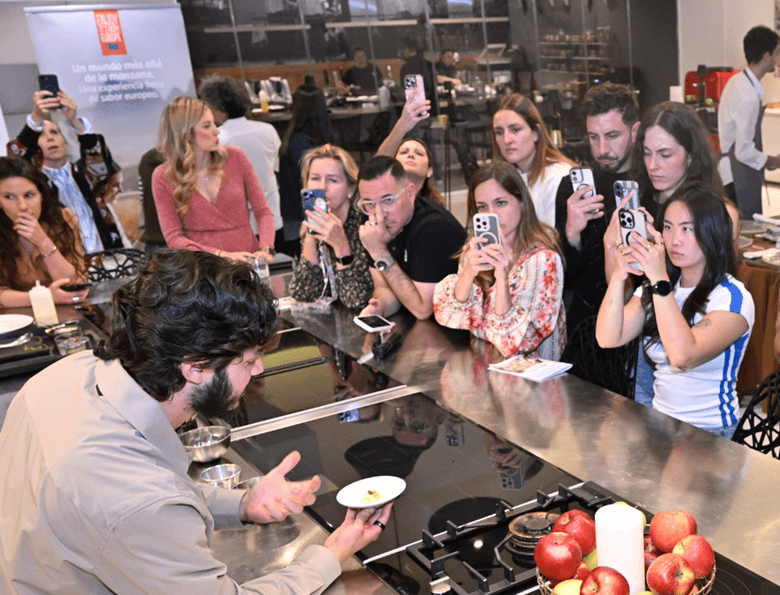 Madrid reúne a creadores de contenido para reinventar la manzana