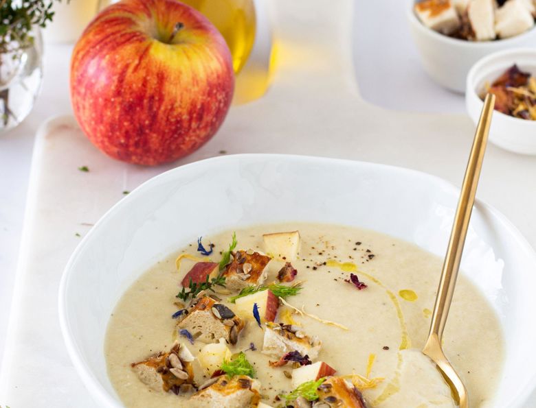 Vellutata di finocchi, sedano e mele ©Luisa Ambrosini
