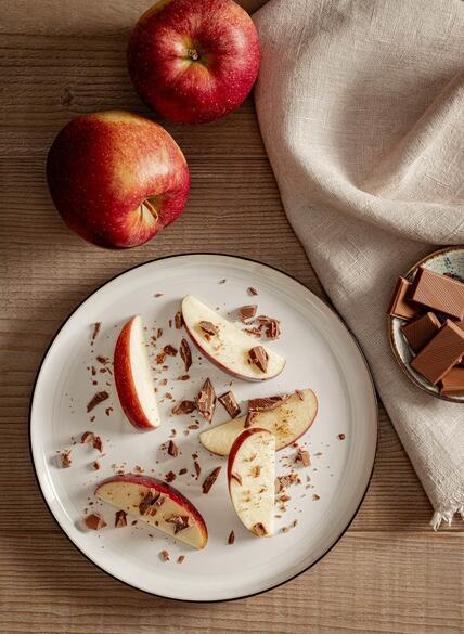pairing-envy-e-cioccolato-al-latte-header-idm-apple-pairing-web-31